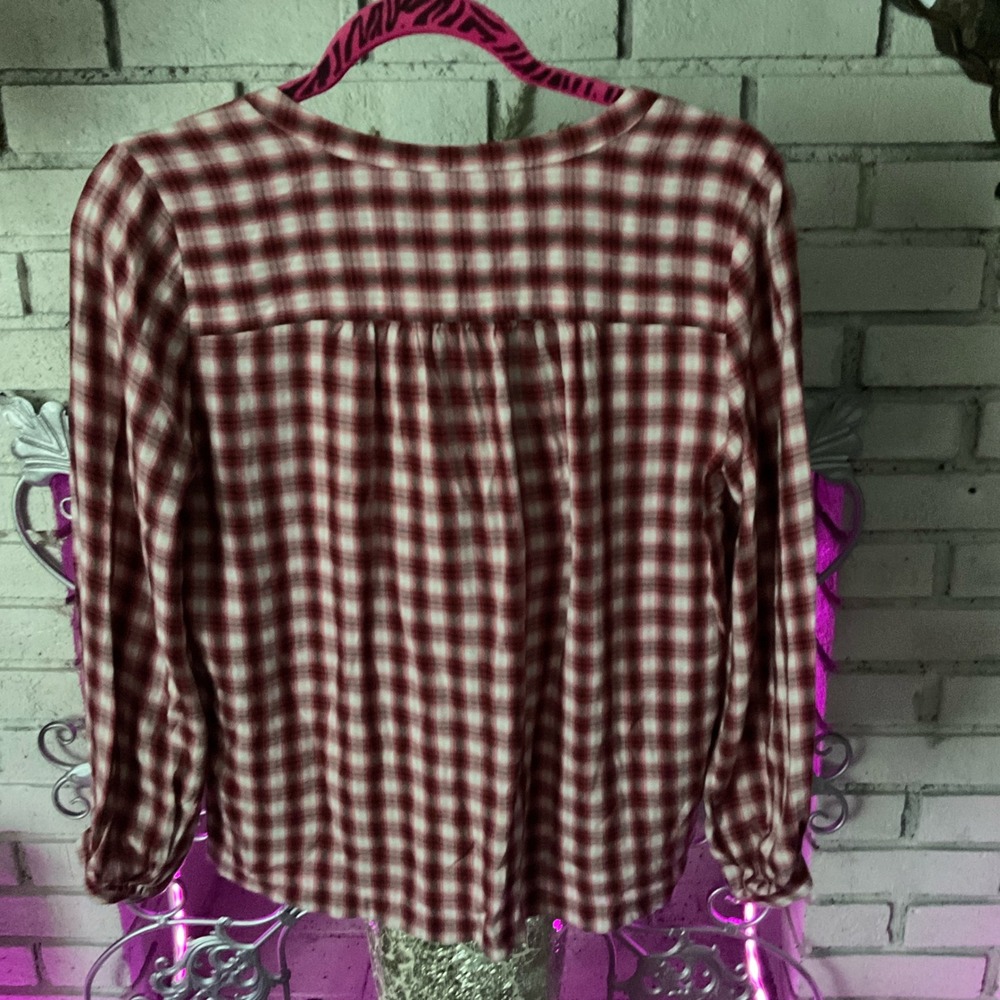 LOFT Petites Red White Plaid V-Neck Long Sleeve Blouse Top XSP - Picture 3 of 3